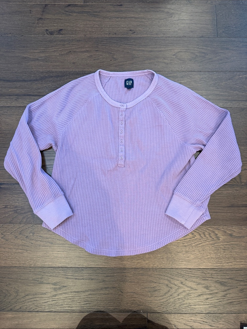 Gap Waffle Raglan Henley T-Shirt Size Medium in Light Purple - C76-012